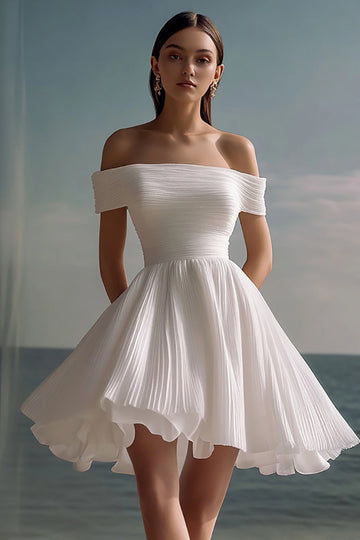 Trapèze de l’épaule Mousseline de soie Petite robe blanche de graduation